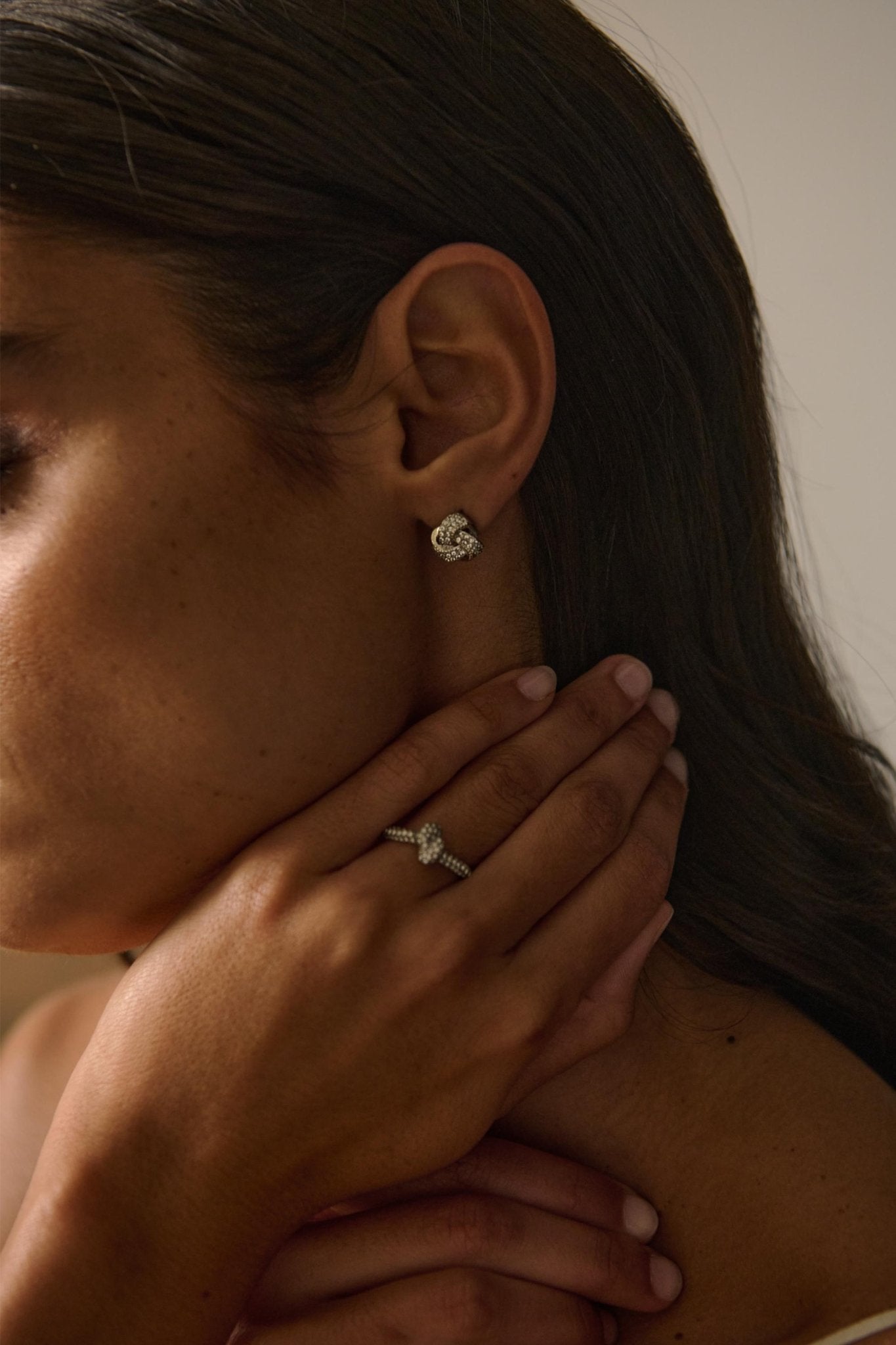 ELESTE EARRINGS