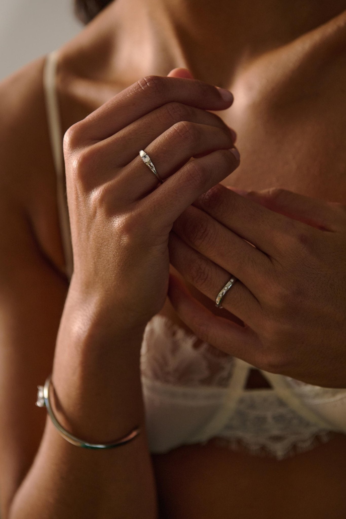 LOIVE RING