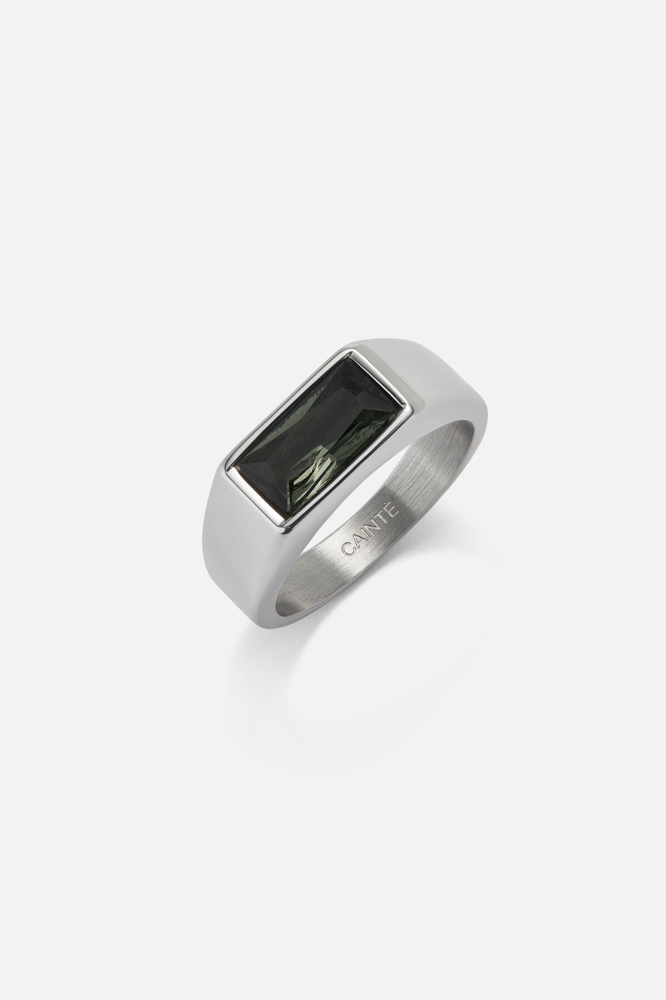LUCKY RING