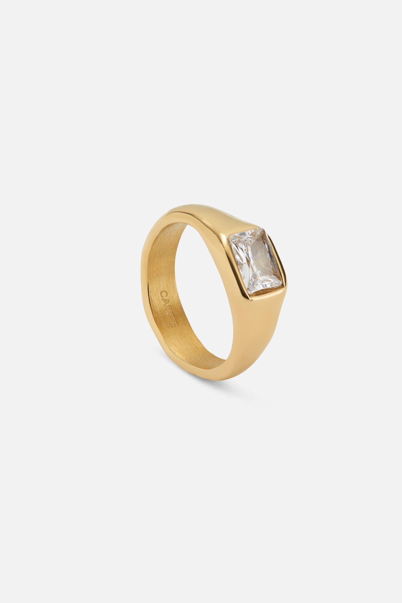 NEBULA RING