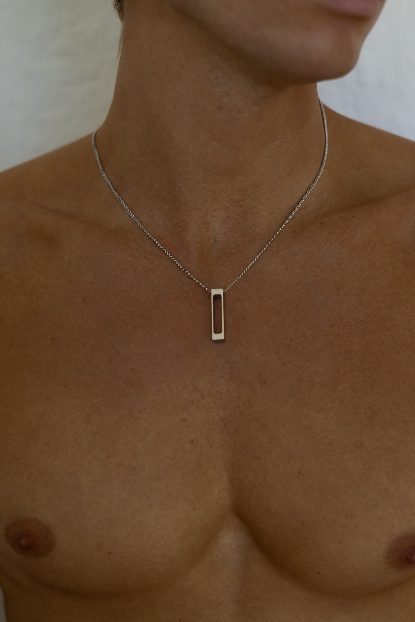 TUNNEL NECKLACE