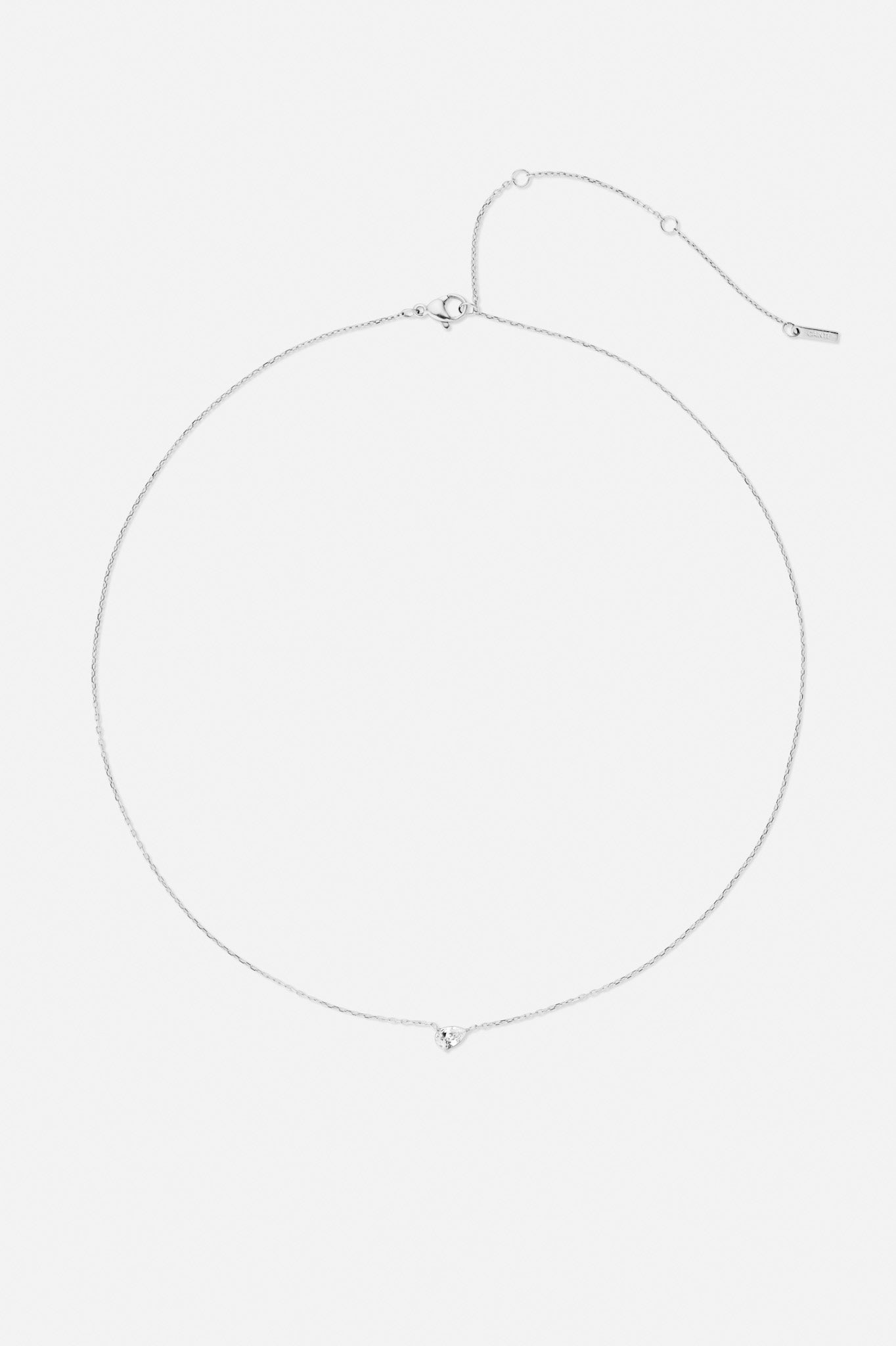 VALE NECKLACE