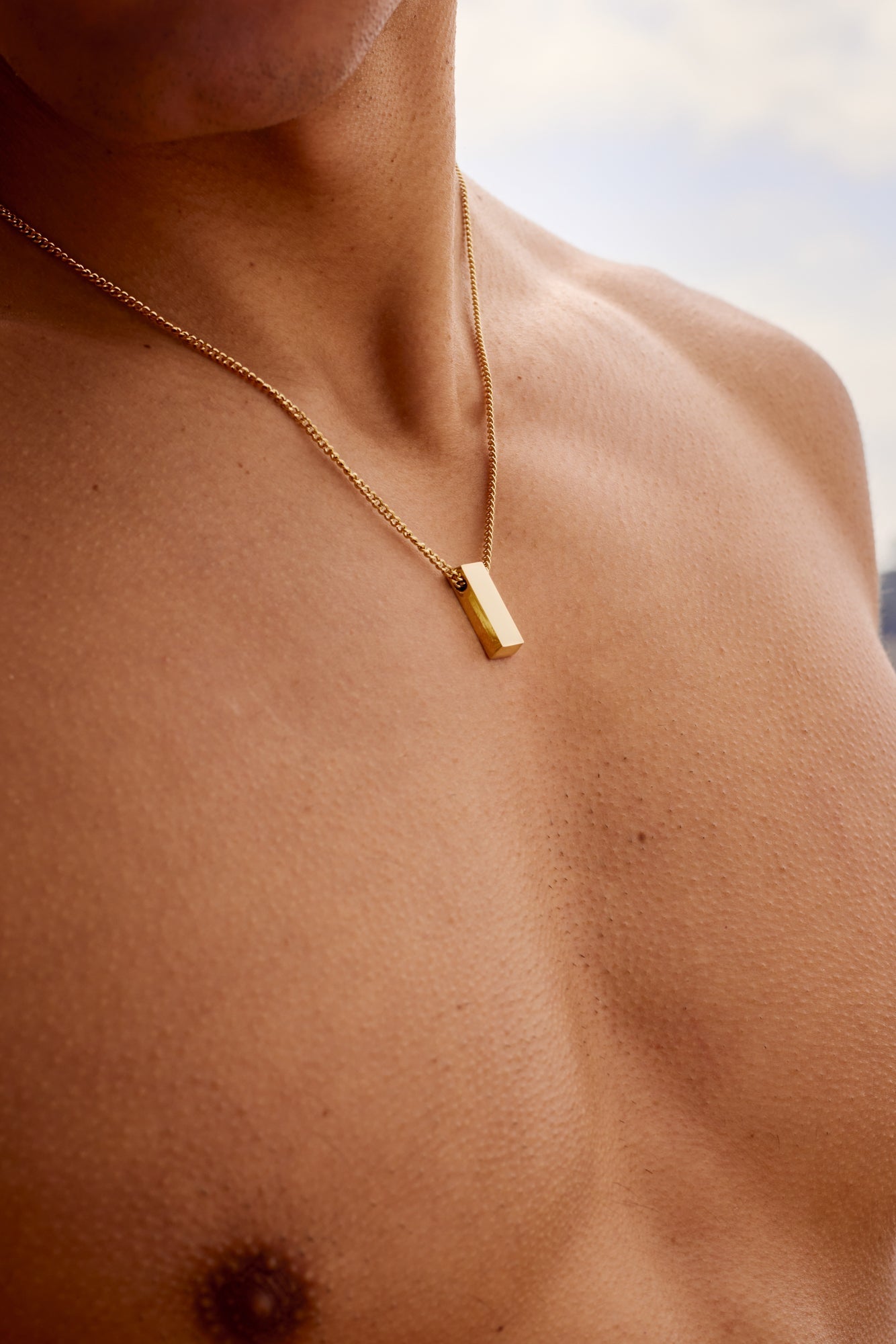 GOLD BAR NECKLACE