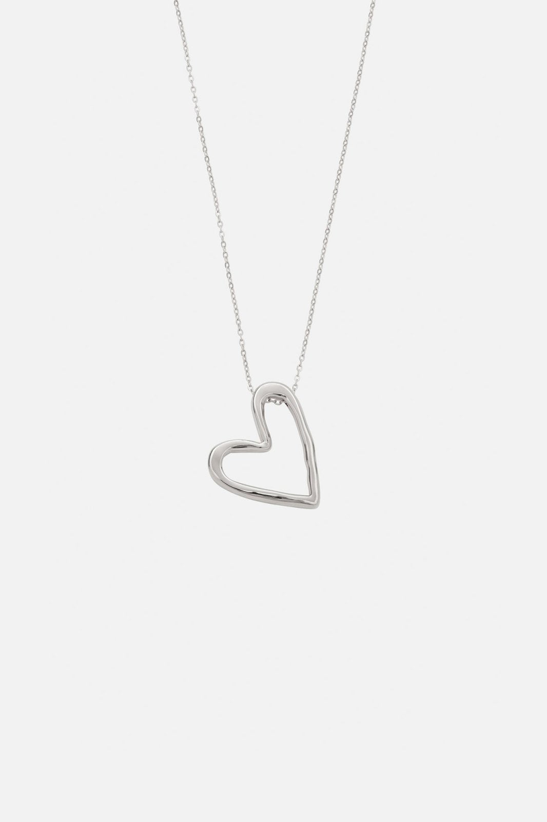 HEART NECKLACE
