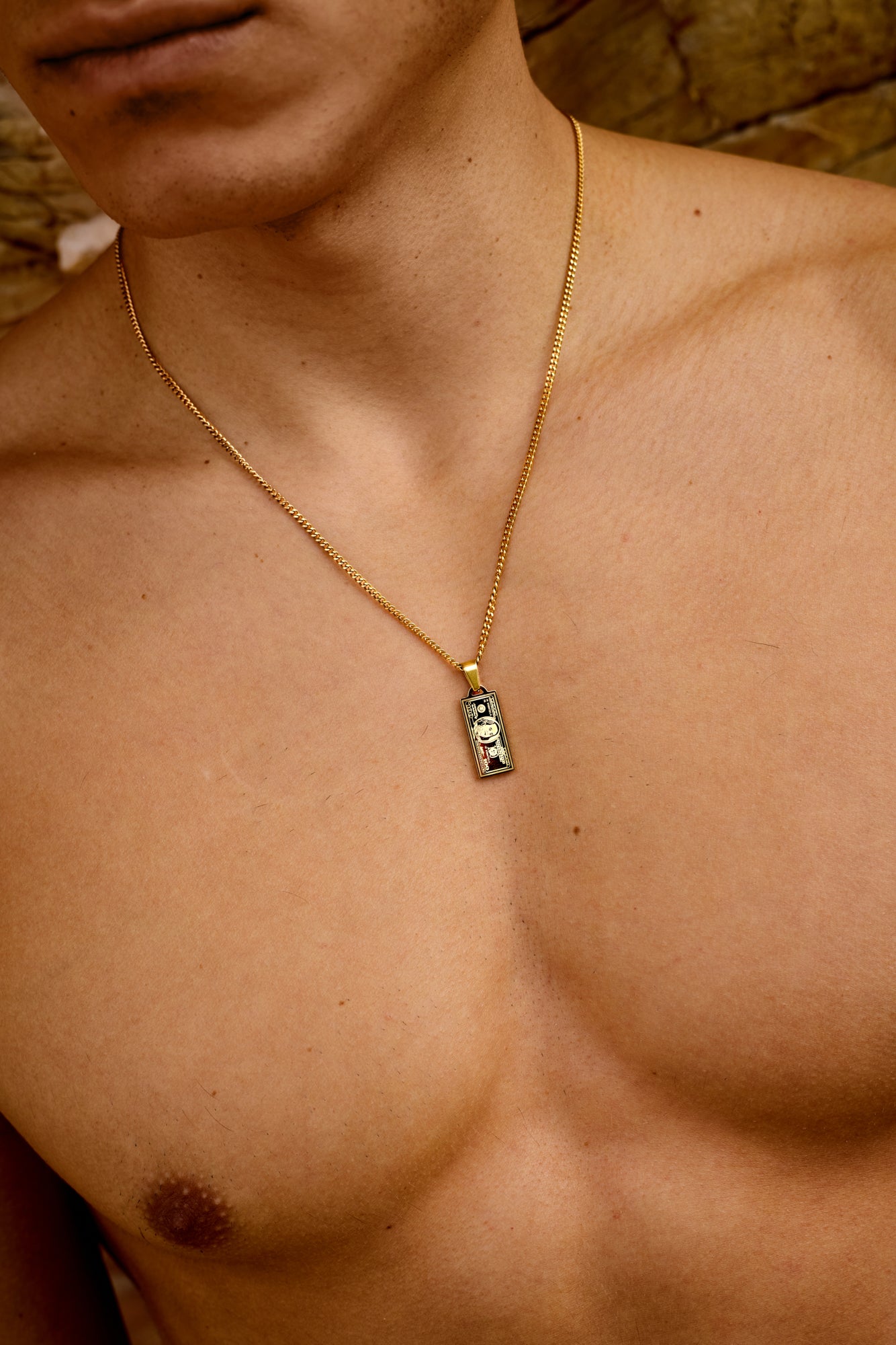 HUNDRED NECKLACE