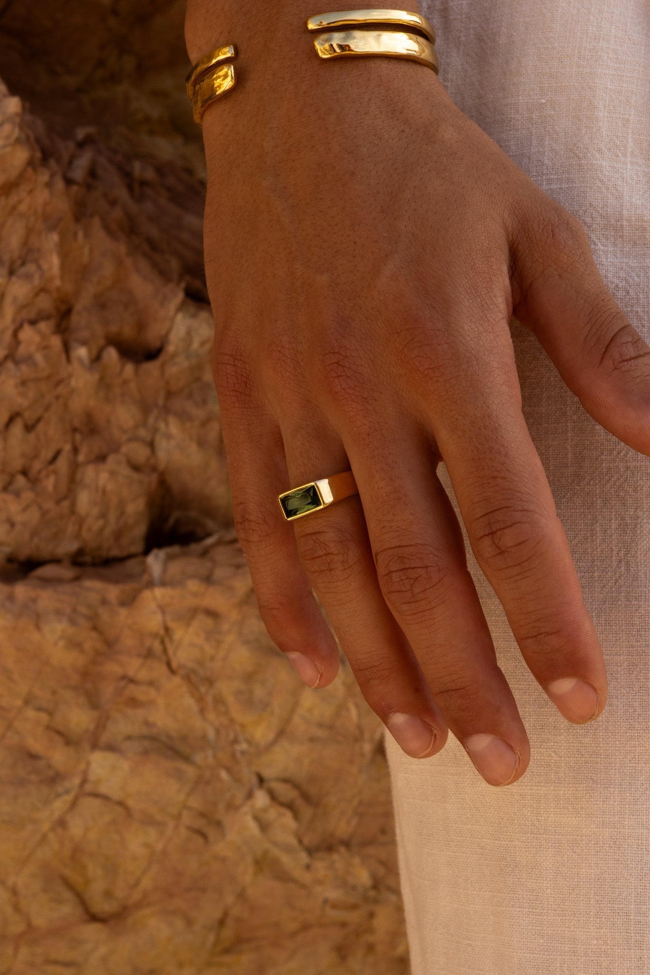 LUCKY RING