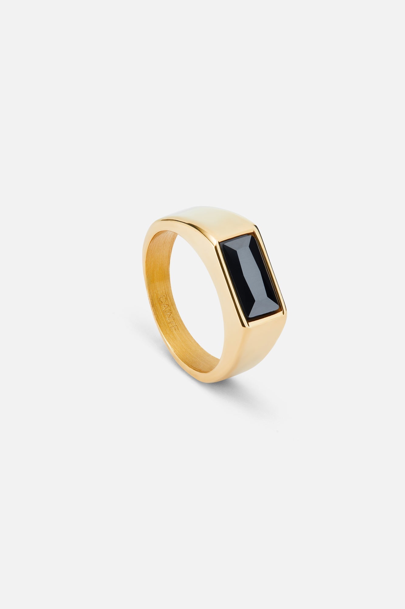 LUCKY RING