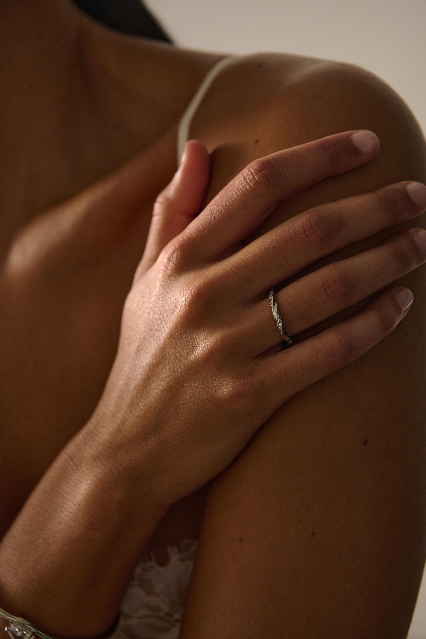 NIOR RING