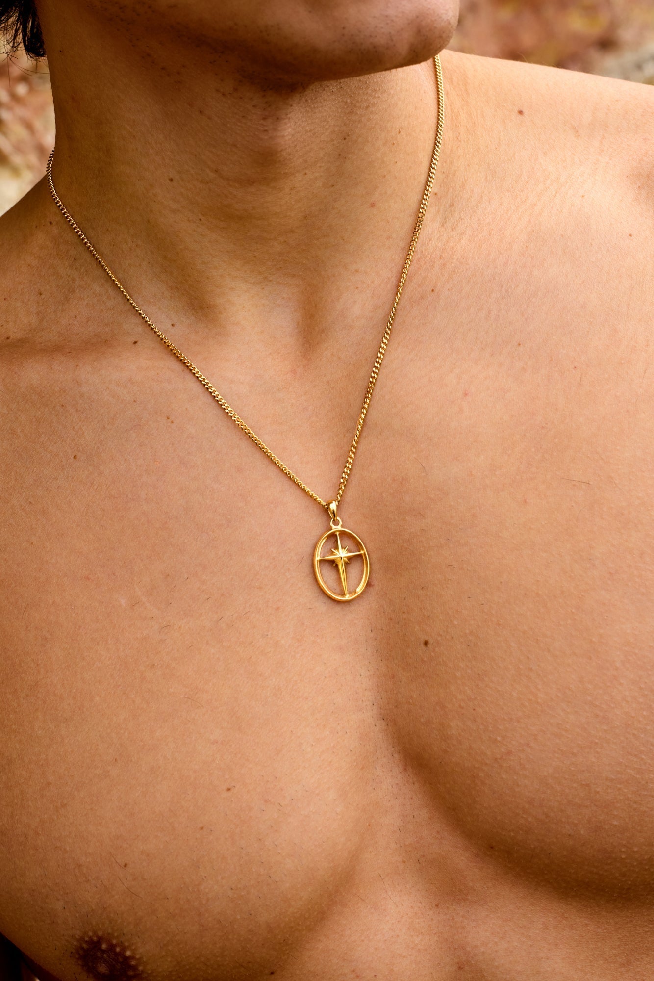 POLARIS NECKLACE
